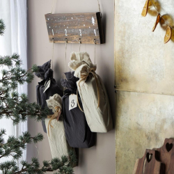 Adventkalender tr skilt 