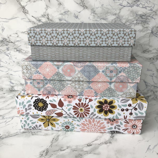 sker i serie med blomstret motiv, 3 strrelser