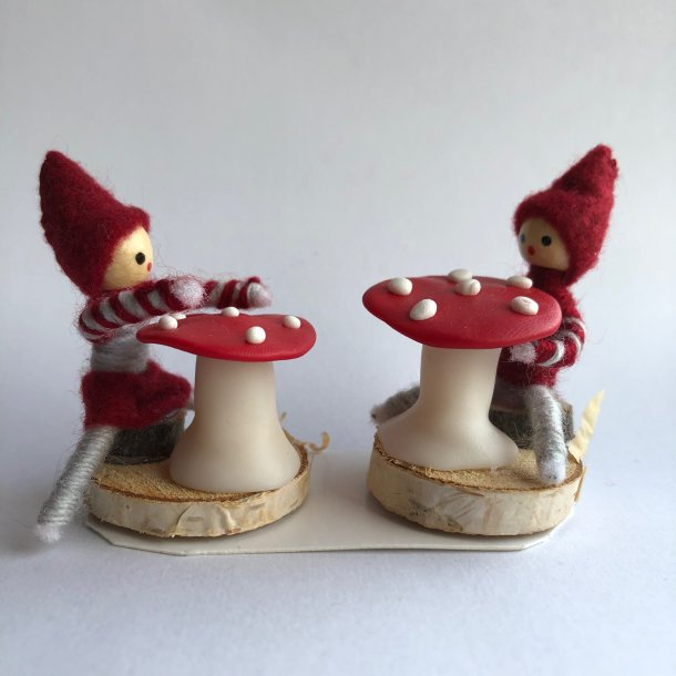 Anne Beate Design, Nissebrnepar med paddehatte