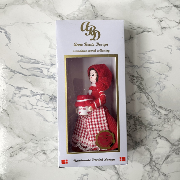 Anne Beate Nissemor m. syltede hjerter, 2023