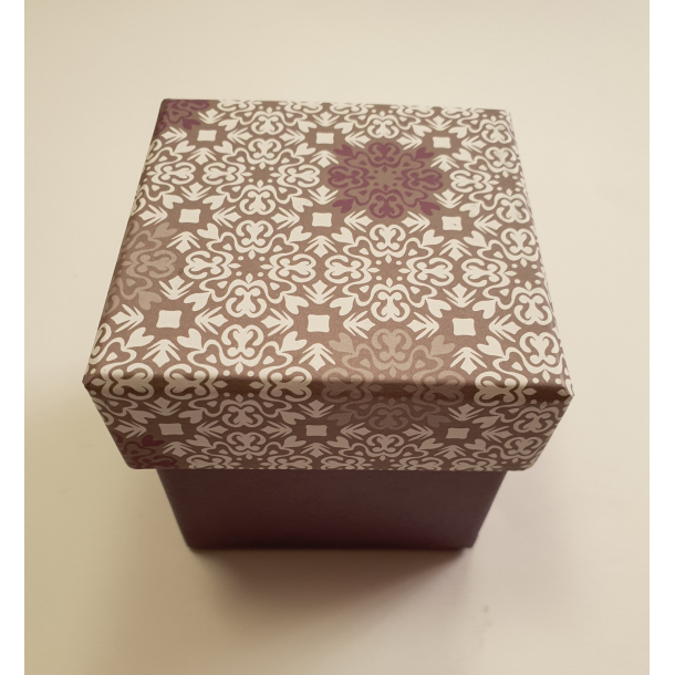 Artebene ske, lilla med mnster