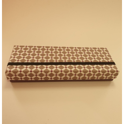 Artebene ske med mnster og elastik