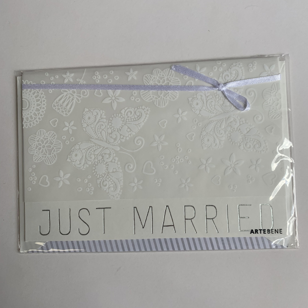Artebene kort, Just Married -sommerfugl