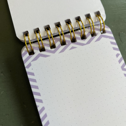 Artebene Notesblok med pen, lilla/grn