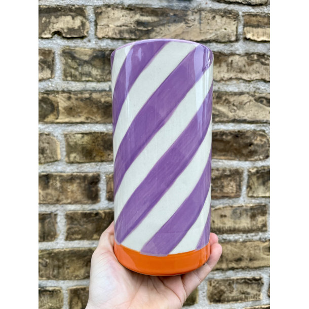 Au Maison Vase, swirl, lilla/orange, 20x10 cm