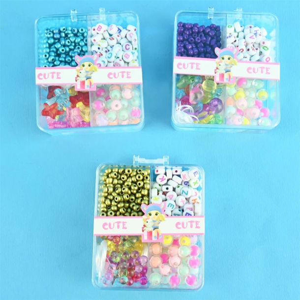 Cute ske med perler og snor, bogstaver, lille