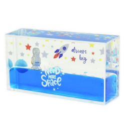 Floating Figures,Papirvgt, Space