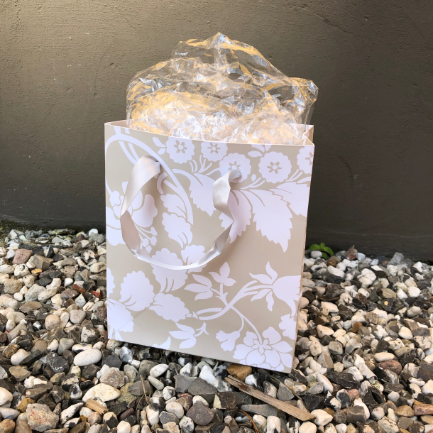 Gavepose, blomster, lille