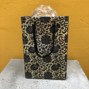 Gavepose, guld m. sort mnster