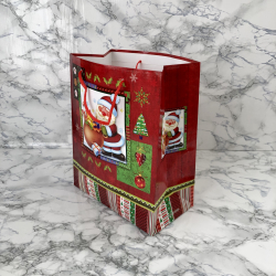 Gavepose med hank, Rd og grn med julemand og gavesk, lille