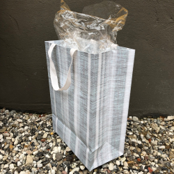 Gavepose, mnstret, stor