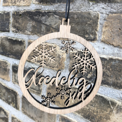 Julekugle med snefnug og tekst, ophng i tr