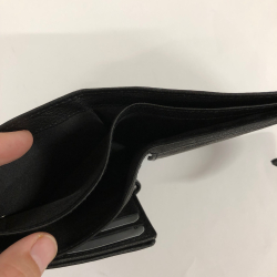 Lderpung, sort m. knaplukning