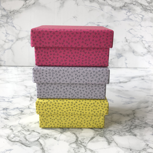 Lille ske med trekanter, 9x6 cm