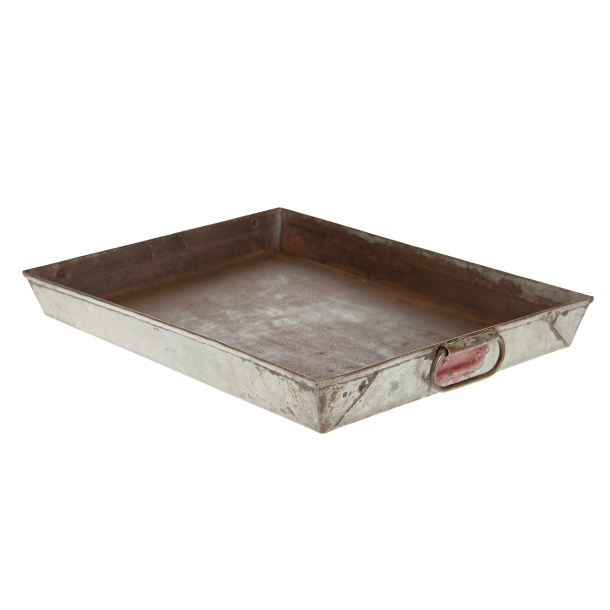 Original vintage metal bakke