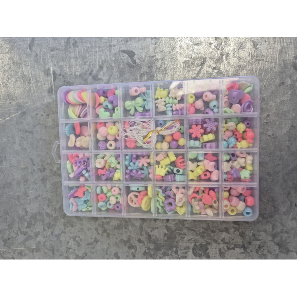 Perlest med 20 forskellige figurer, pastel