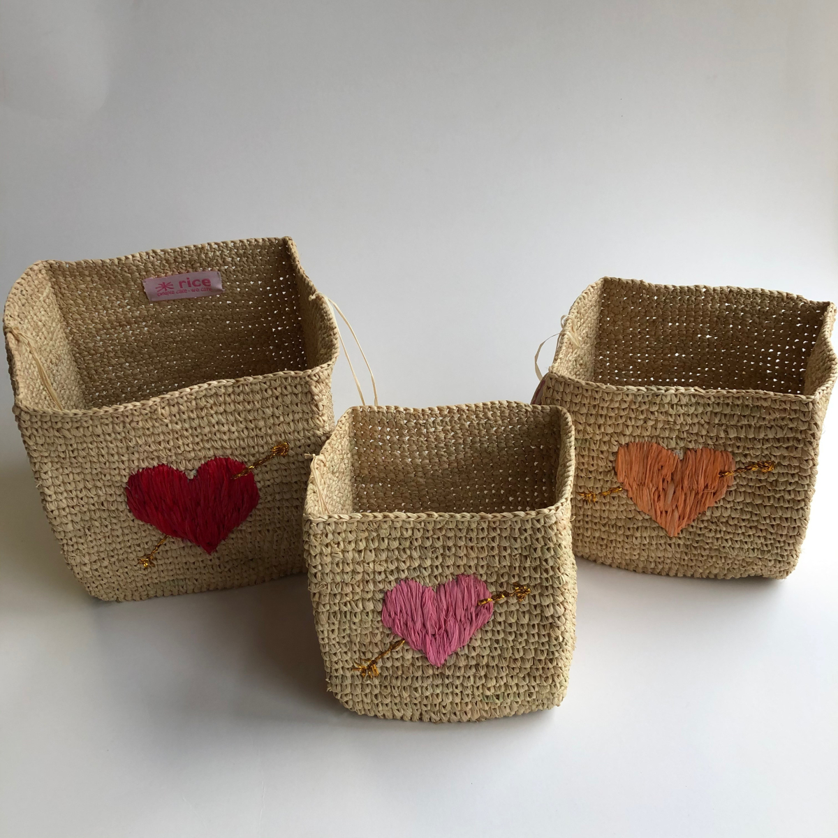 Rice Raffia Kurvesæt, 3 stk. med hjerter - Rice - Martensens Boghandel