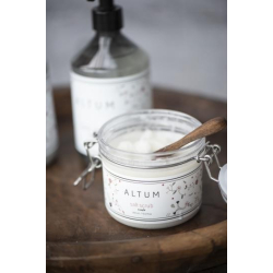 Saltske olieret akacietr