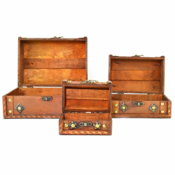 Skattekiste IIII, lyst tr, 12 cm