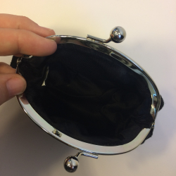 Skind pung m. dyreprint - Sort