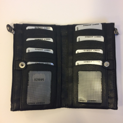 Stor skindpung m. dyreprint - Sort