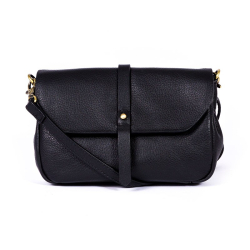 Treats skuldertaske sort KUN ONLINE