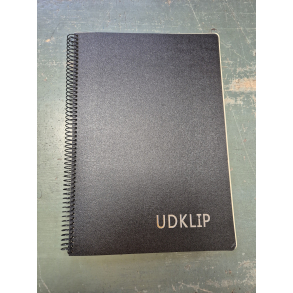 Udklipsbog med spiral 34x45cm, 17 cremefarvet sider