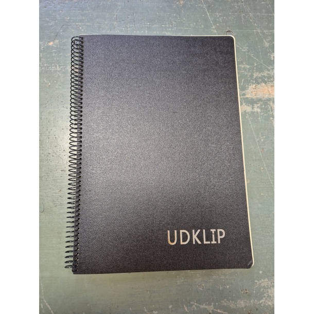 Udklipsbog med spiral 34x45cm, 17 cremefarvet sider